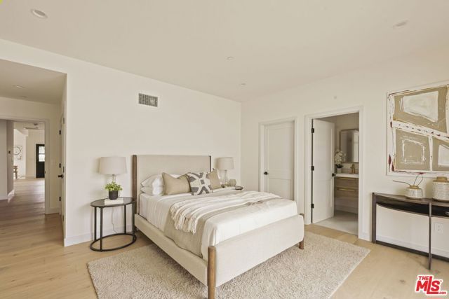 2370 Kelton Avenue, Los Angeles, CA 90064