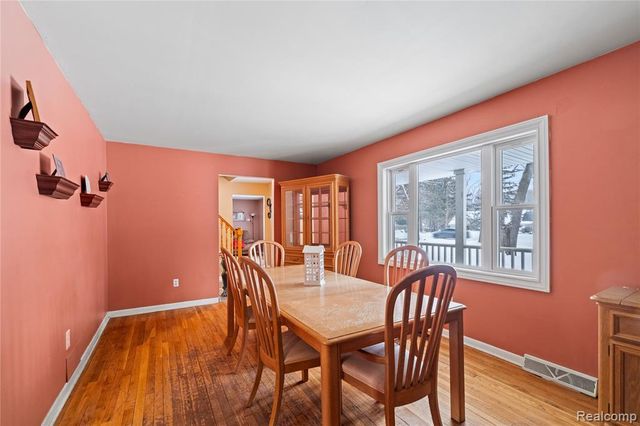 5050 Eagle Road, White Lake, MI 48383