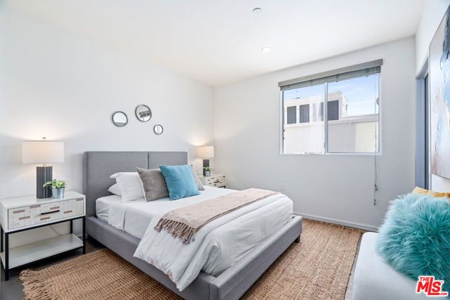 11764 Idaho Avenue 301, Los Angeles, CA 90025
