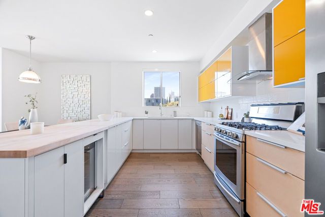 11764 Idaho Avenue 301, Los Angeles, CA 90025