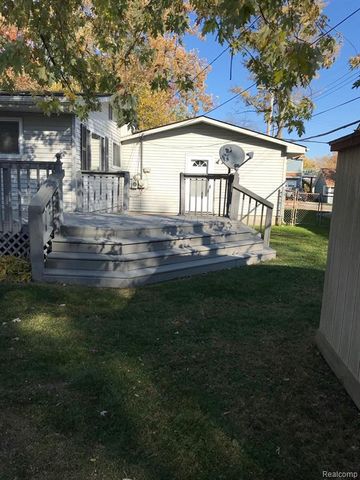 50763 Lenox Street, New Baltimore, MI 48047