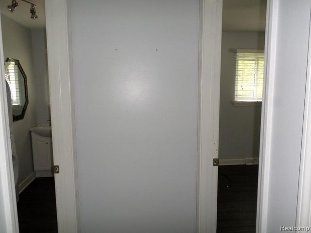 50763 Lenox Street, New Baltimore, MI 48047