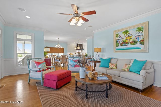 111 Riverside Avenue, Morehead City, NC 28557