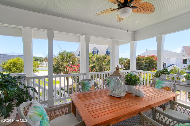 111 Riverside Avenue, Morehead City, NC 28557