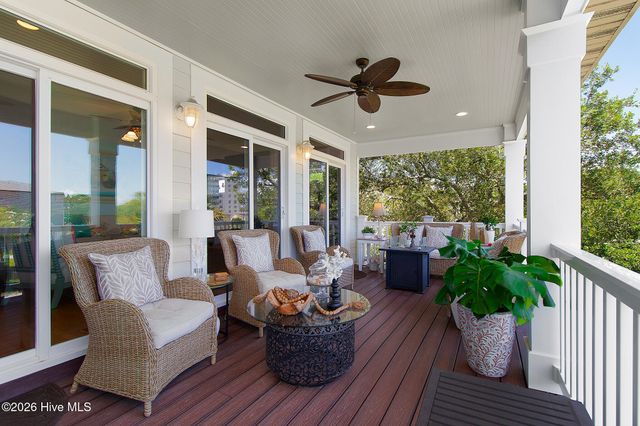 111 Riverside Avenue, Morehead City, NC 28557