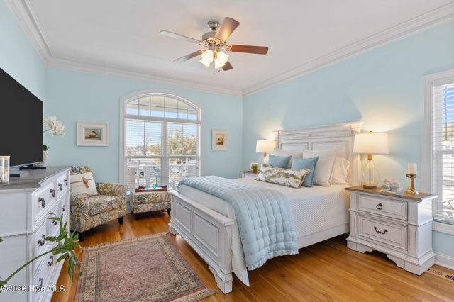 111 Riverside Avenue, Morehead City, NC 28557