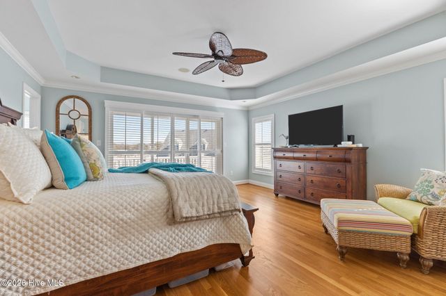 111 Riverside Avenue, Morehead City, NC 28557