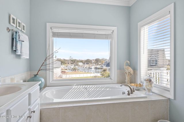 111 Riverside Avenue, Morehead City, NC 28557