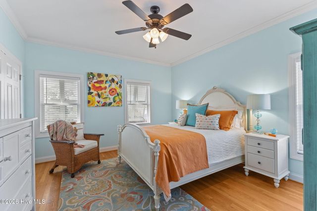 111 Riverside Avenue, Morehead City, NC 28557