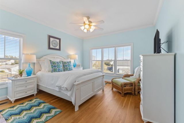 111 Riverside Avenue, Morehead City, NC 28557