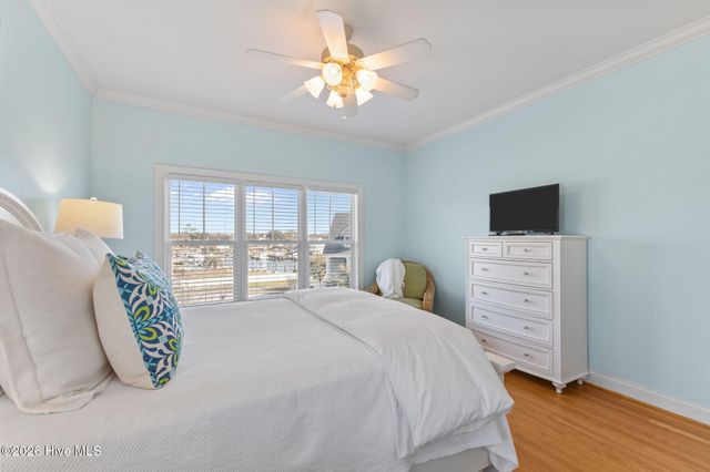 111 Riverside Avenue, Morehead City, NC 28557