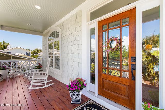 111 Riverside Avenue, Morehead City, NC 28557