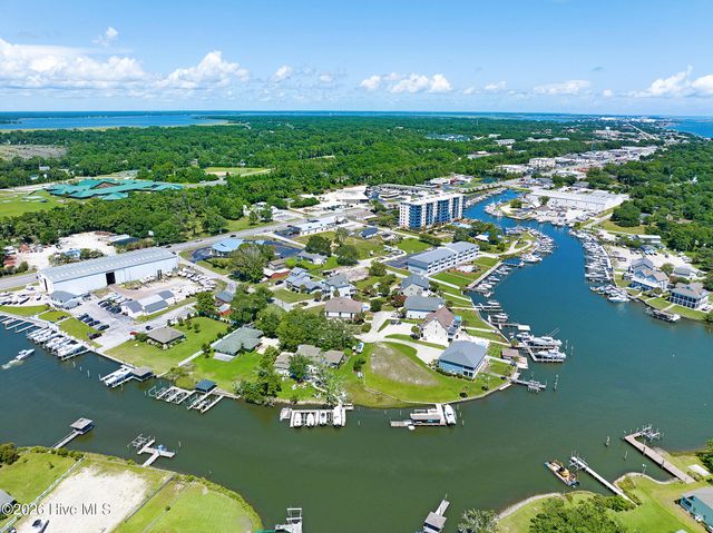 111 Riverside Avenue, Morehead City, NC 28557