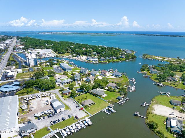 111 Riverside Avenue, Morehead City, NC 28557