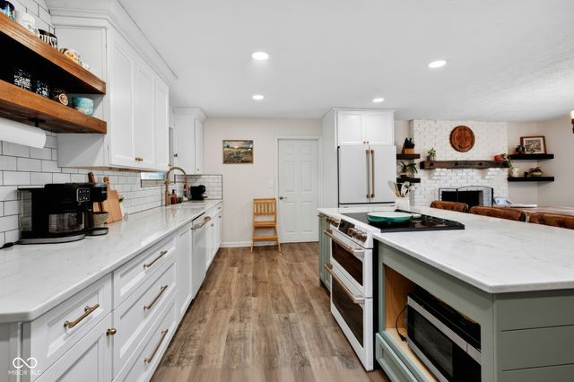 129 Bayshore Drive, Cicero, IN 46034