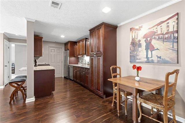 1202 Gettysburg Place, Atlanta, GA 30350