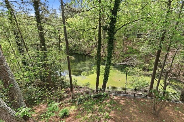 1202 Gettysburg Place, Atlanta, GA 30350