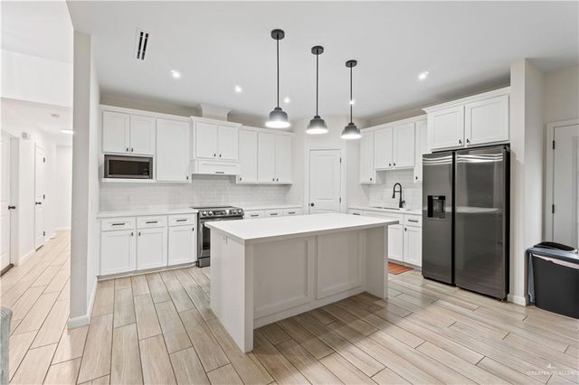 2712 S L Street, Mcallen, TX 78503