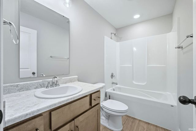 495 Merriweather Passage, Fort Wayne, IN 46845