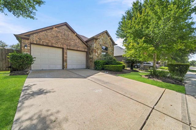 2206 Ascot Lane, Sugar Land, TX 77479