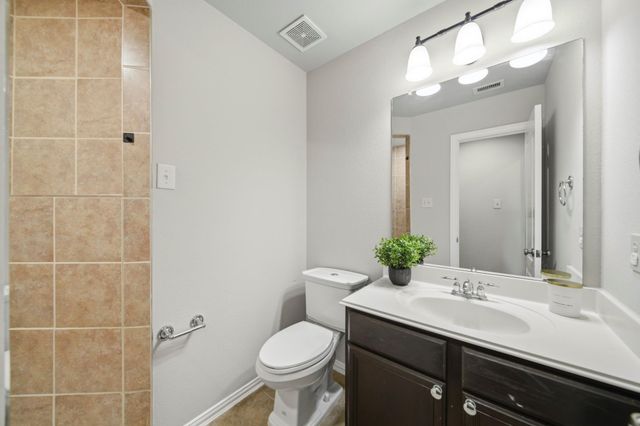 2206 Ascot Lane, Sugar Land, TX 77479