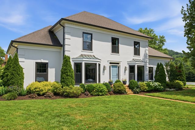 700 Burleigh Ct, Nashville, TN 37221