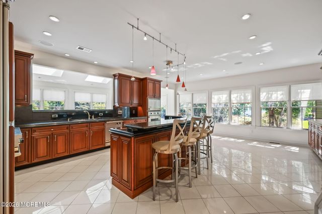 201 Jerry Court, Manalapan, NJ 07726