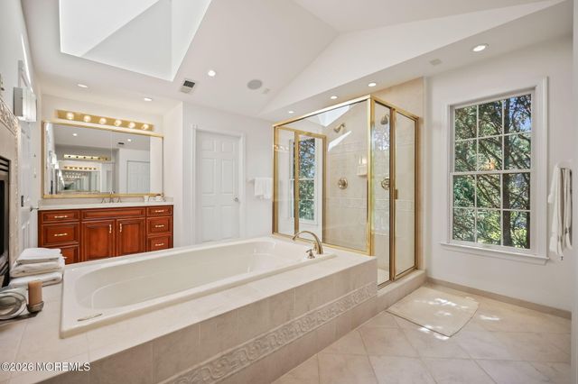 201 Jerry Court, Manalapan, NJ 07726