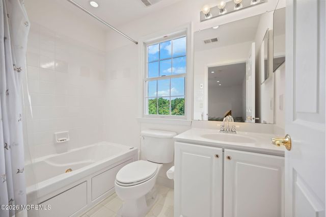 201 Jerry Court, Manalapan, NJ 07726