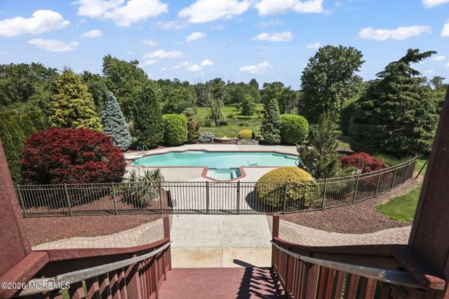 201 Jerry Court, Manalapan, NJ 07726
