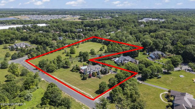 201 Jerry Court, Manalapan, NJ 07726
