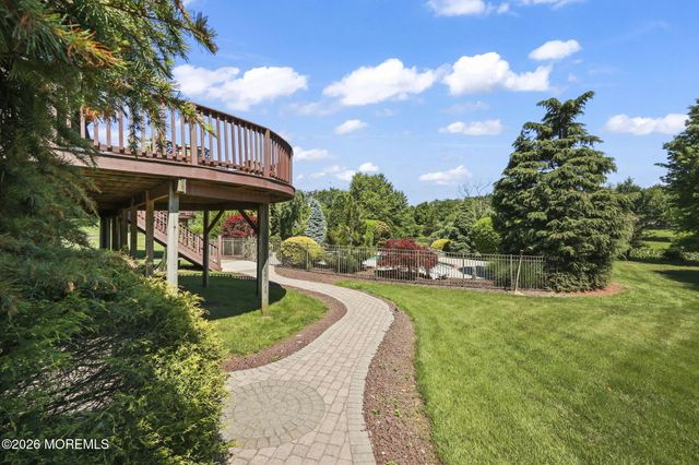 201 Jerry Court, Manalapan, NJ 07726