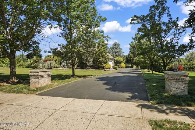 201 Jerry Court, Manalapan, NJ 07726