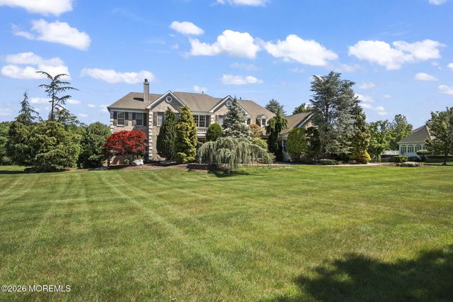 201 Jerry Court, Manalapan, NJ 07726