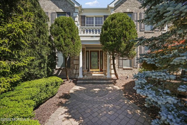201 Jerry Court, Manalapan, NJ 07726