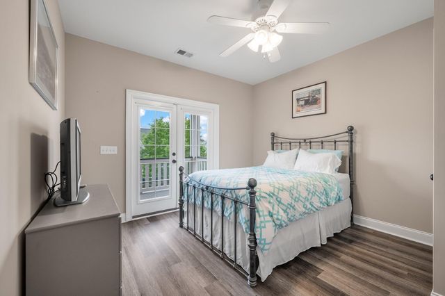 1466 Hollenberg Lane, Mount Pleasant, SC 29466