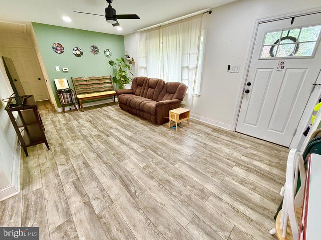 2413 SHELBURN RD, Millville, NJ 08332