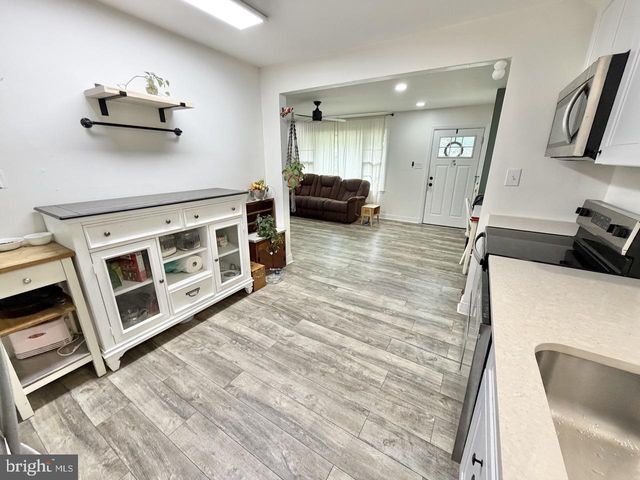 2413 SHELBURN RD, Millville, NJ 08332