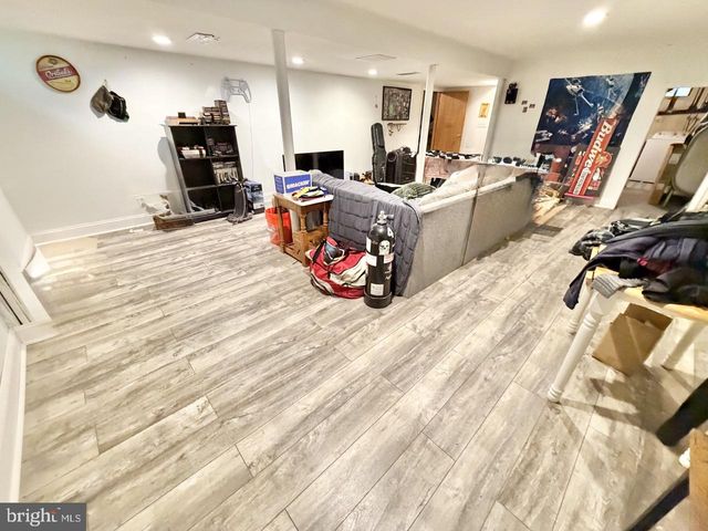 2413 SHELBURN RD, Millville, NJ 08332