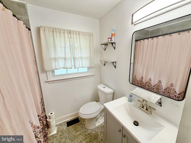 2413 SHELBURN RD, Millville, NJ 08332