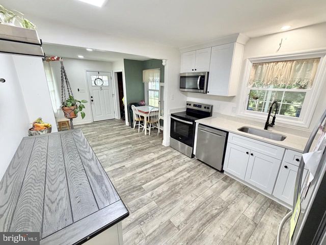 2413 SHELBURN RD, Millville, NJ 08332