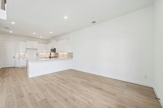 1374 Marsh Lane, Frisco, TX 75033