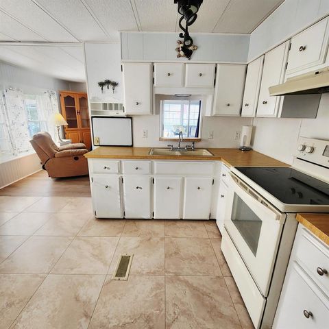 4 Boca Chica, Port St. Lucie, FL 34952