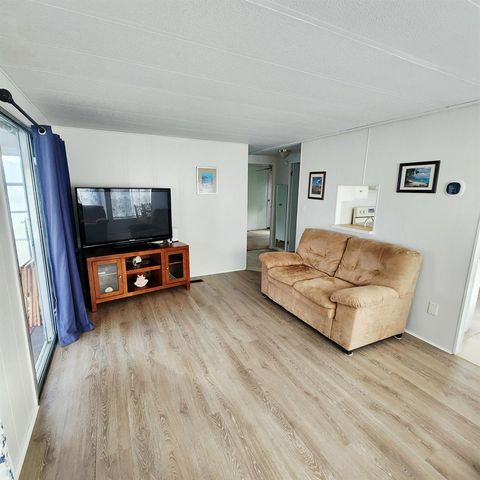 4 Boca Chica, Port St. Lucie, FL 34952
