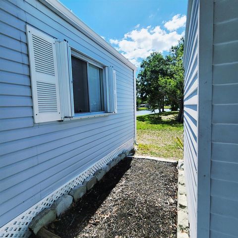 4 Boca Chica, Port St. Lucie, FL 34952