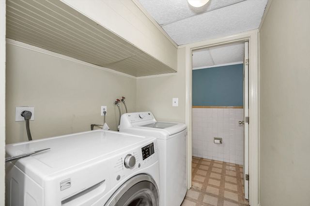 43 Constitution Way 43, Methuen, MA 01844