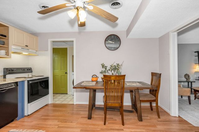 43 Constitution Way 43, Methuen, MA 01844