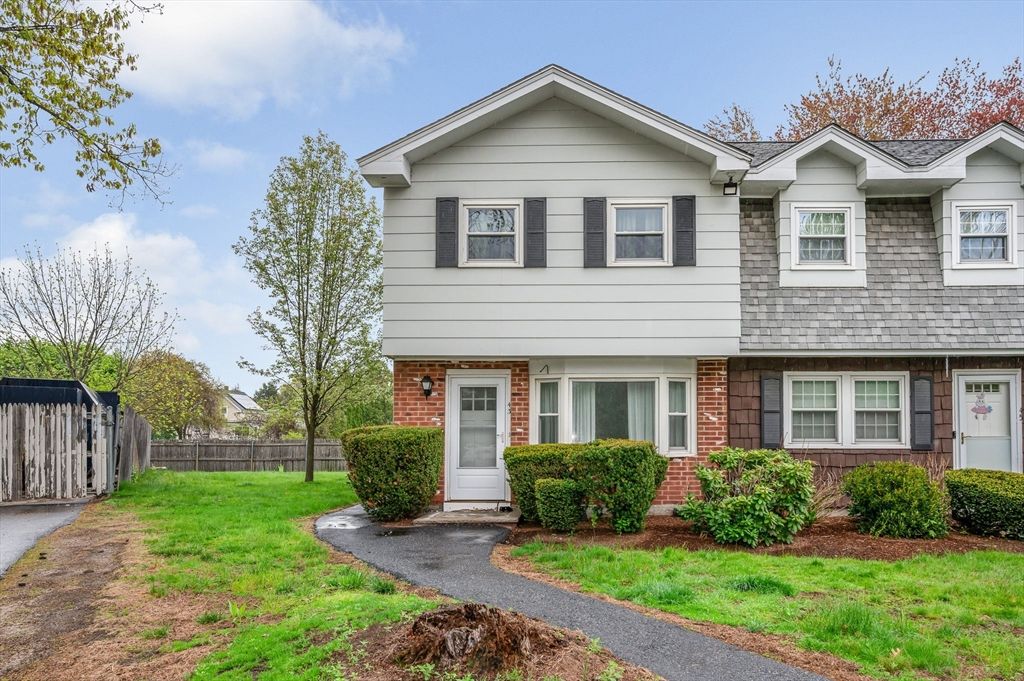 43 Constitution Way 43, Methuen, MA 01844