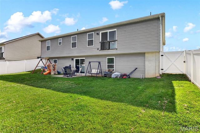 146 Shadow Pointe Drive, Wentzville, MO 63385