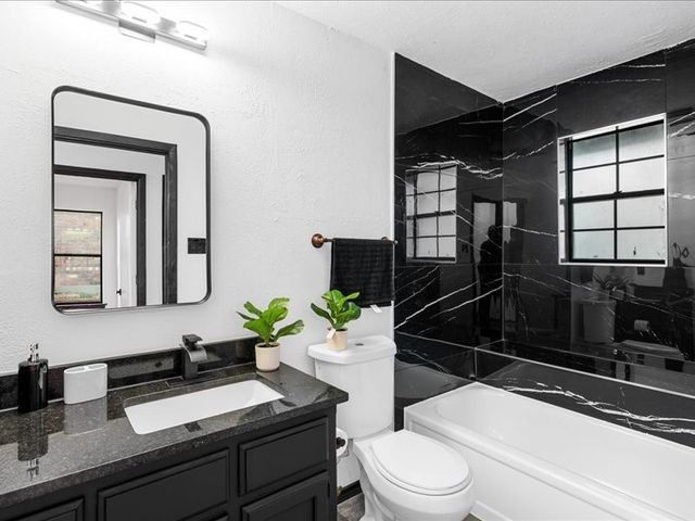 3977 Windhaven Road, Fort Worth, TX 76133